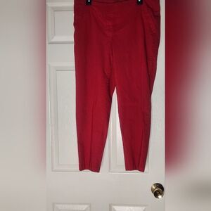 SOHO Apparel Ltd XL Red Ankle Length Women's Cropped Pants